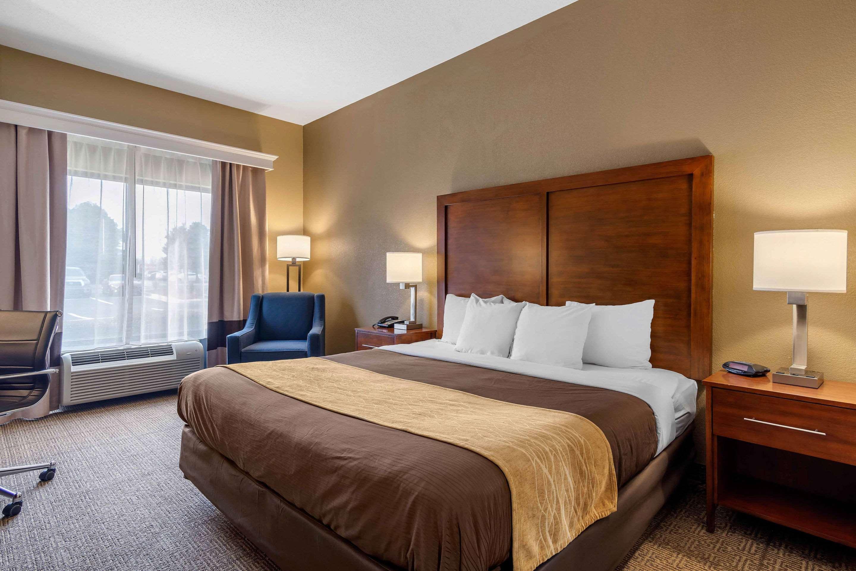 Comfort Inn & Suites Peachtree Corners Norcross Ngoại thất bức ảnh