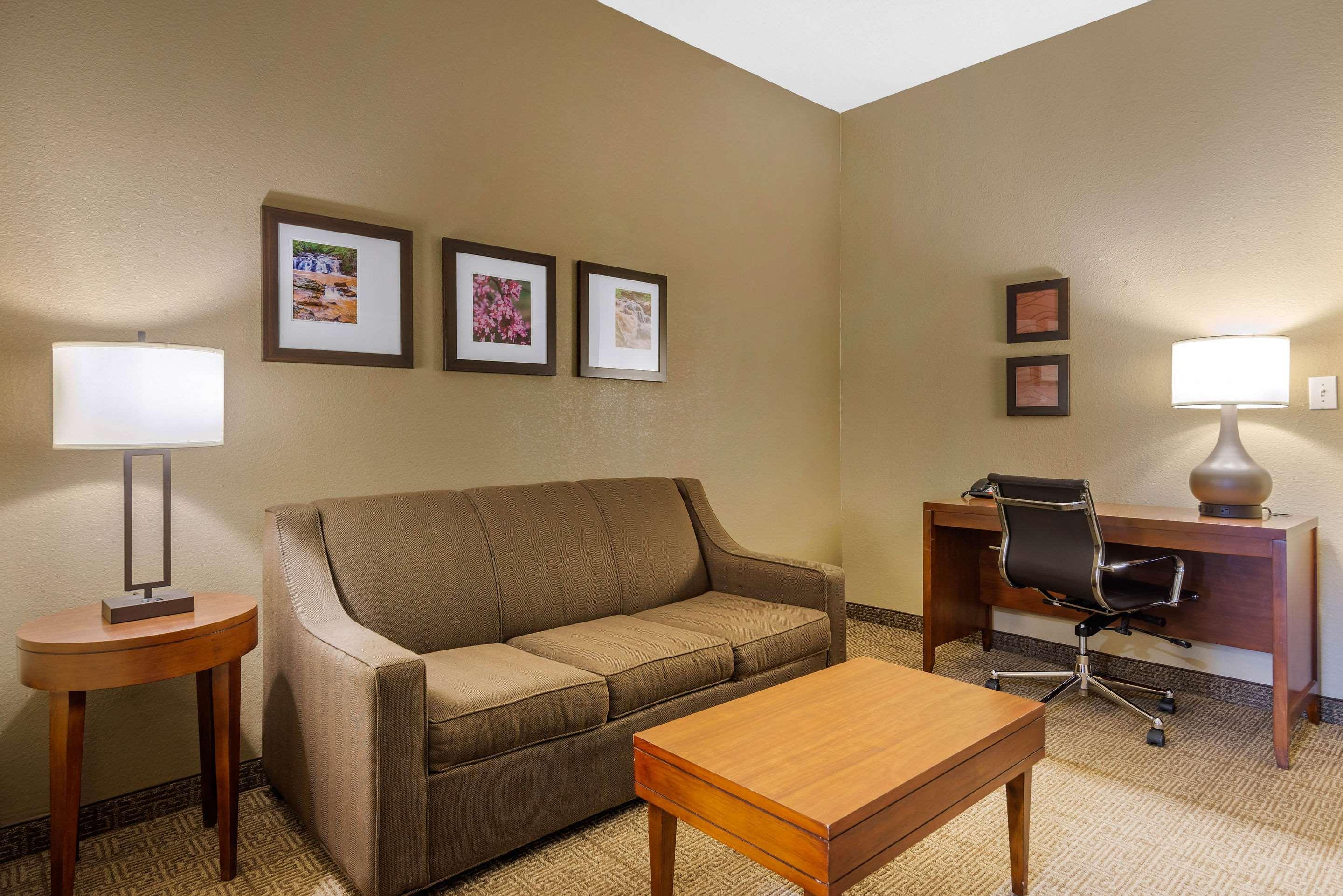 Comfort Inn & Suites Peachtree Corners Norcross Ngoại thất bức ảnh